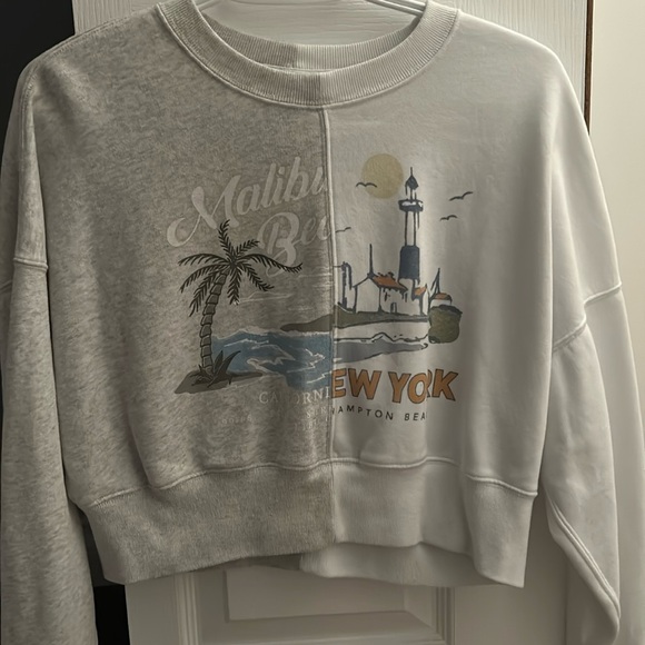 Abercrombie sweatshirt - Picture 2 of 3